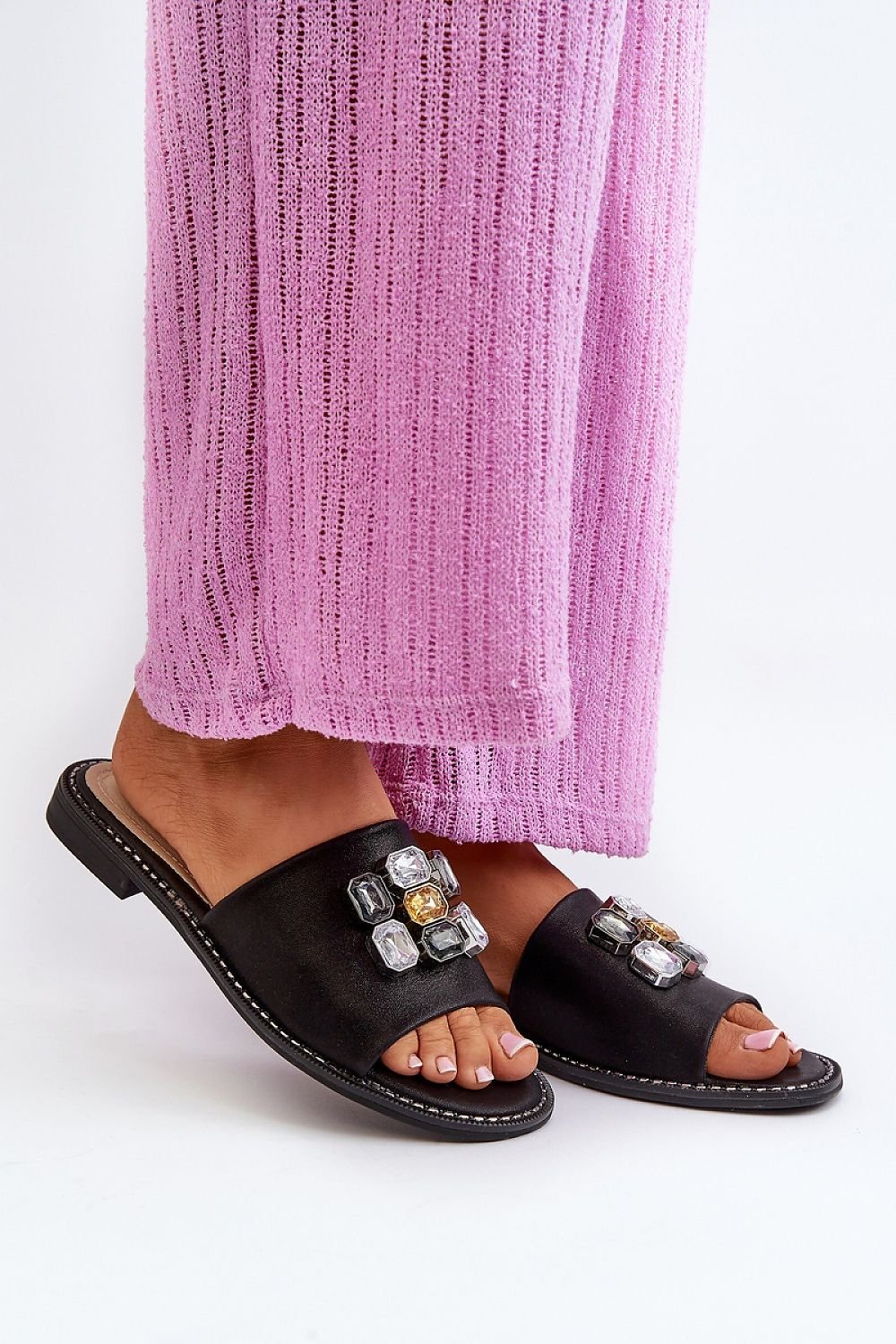 Flip-flops model 198614